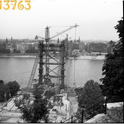   Budapest, Duna, épül az Erzsébet híd, városkép, Eredeti fotó negatív!  1960-as évek eleje 
