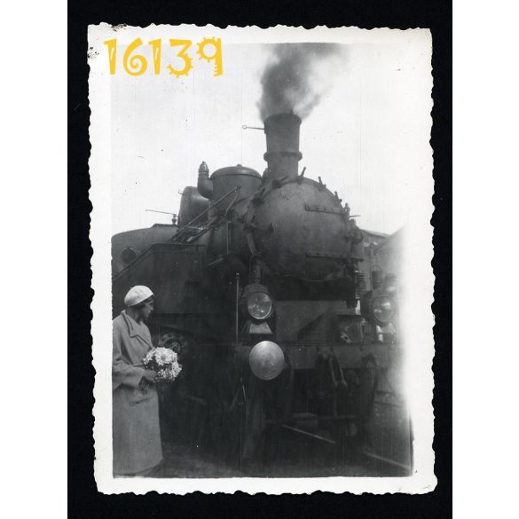 MÁV 375 gőzmozdony, vasút, vonat, közlekedés, jármű 1931. Eredeti fotó, papírkép. 