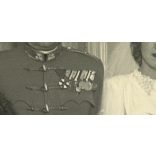 Nagyméretű fotó. Katona, egyenruha, Bessenyői Bessenyő Árpád és Bánsághy Klári esküvője, érdemrend, 2. világháború, 1942, Schaffer fotószalon, pecséttel jelzett fotográfia.  