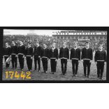 Foci, labdarúgás, magyar válogatott, csapat, sport, Kovács Gyula jelzett fotója, Eredeti fotó, papírkép.  