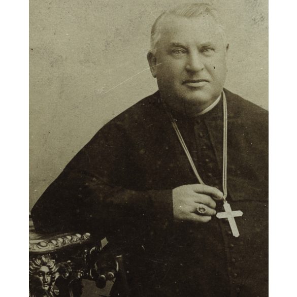 .Krauss és Klapok műterem, Temesvár, egyházi elöljáró portréja, vallás, 1871, 1870-es évek, Eredeti CDV, vizitkártyafotó korabeli reprodukciója felragasztva egy régi szignózott vizitkártyára (Schöff  