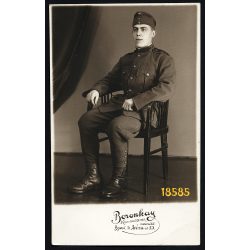   Boronkay műterem Budapest, katona egyenruhában,  1930-as évek, Eredeti fotó, papírkép. 
