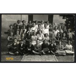   Szarvas, 1937/38-as tanév, osztálykép, gyerek, tanár, 'Sápszki János', iskola, 1930-as évek, Eredeti fotó, papírkép.  