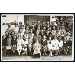   Póth műterem, Szarvas, iskola, lányosztály, matrózblúz, ünnep, 1930-as évek, Eredeti fotó, papírkép.  