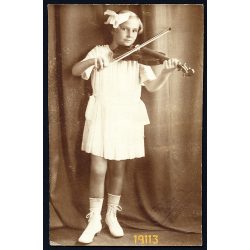   Nőger műterem, Szekszárd, lány hegedűvel, hangszer, zene, ünneplő ruha, masni, 1920-as évek, Eredeti fotó, papírkép.  
