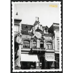   Kassa, Fő utca 75, Felvidék, baby reklám, város, 1940-es évek eleje, Eredeti fotó, papírkép.   