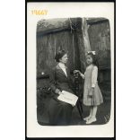 Anya lányával, 'Az Ujság' napilap, sajtótörténet, média, Magyarország,  1910-es évek, Eredeti fotó, papírkép.  