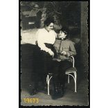 Jászkisér, lány katonai egyenruhában, cigarettával, különös, 1917, 1910-es évek, Eredeti fotó, papírkép. 