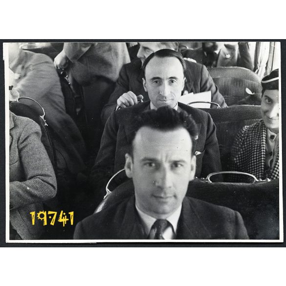 Nicolae Caramfil és Raoul Bossy román diplomata útban a Herendi Porcelángyár felé, történelem, politika, 1937, 1930-as évek, Eredeti fotó, papírkép. 