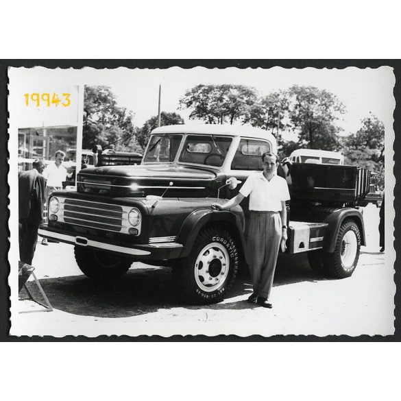 Csepel nyerges vontató, teherautó, Budapesti Ipari Vásár, jármű, közlekedés 1958, 1950-es évek, Eredeti fotó, papírkép. 