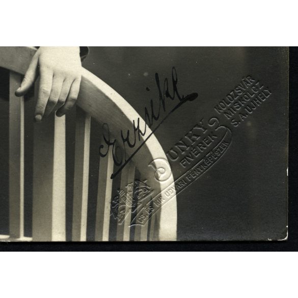 Dunky műterem, Kolozsvár, Erdély, elegáns hölgy portréja, 1910, 1910-es évek, Eredeti fotó, papírkép.  