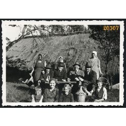   Bezeréd, szüret, mezőgazdaság, bor, kancsó, demizson, 1938, 1930-as évek, Eredeti fotó, papírkép.  