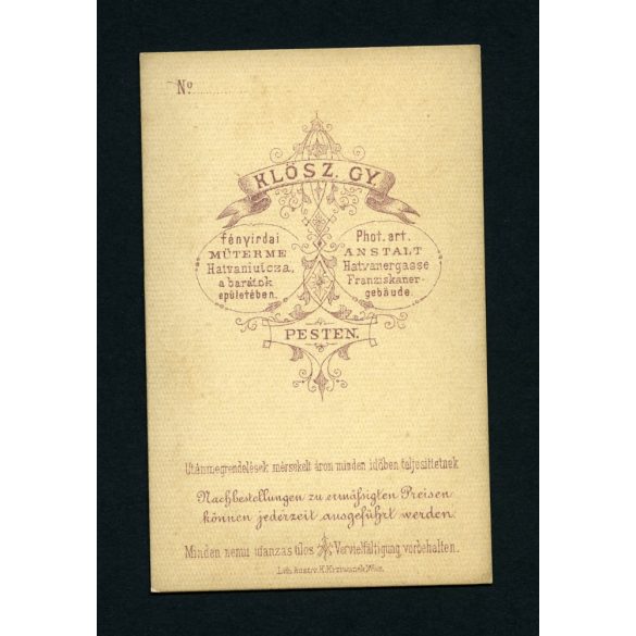 Klösz műterem, Pest, elegáns hölgy nyaklánccal, különös hajviselet, portré, 1860-as évek, Eredeti CDV, vizitkártya fotó.   