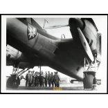 Doriner DO-17 német katonai repülőgép, pilóta, egyenruha, 2. világháború, 1940-es évek, Eredeti, nagyobb méretű, sorszámozott, pecséttel ellátott Doriner fotó, papírkép.  