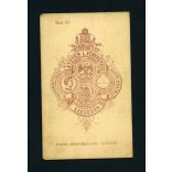 Letzter műterem, Szeged, elegáns anya a lányával, különös frizura, 1870-es évek, Eredeti CDV, vizitkártya fotó.   