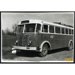   Ikarus 601 távolsági autóbusz, busz, Dobogókő, jármű, közlekedés, 1955, 1950-es évek, Eredeti fotó, papírkép.  