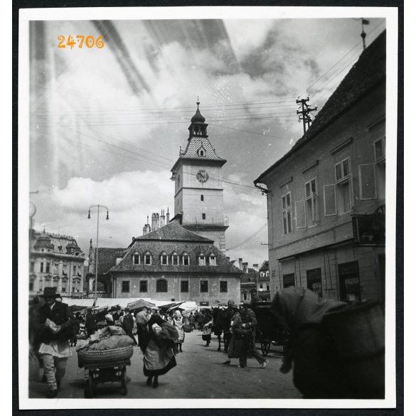 Vásár a főtéren, Brassó, Erdély, városháza, parasztok, 1933, 1930-as évek, Eredeti fotó, papírkép.    