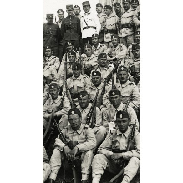 A Nemzeti Hadsereg katonái, Magyarország, puska, fegyver, katona Horthy-korszak, 1953, 1920-as évek, Eredeti fotó, papírkép.   