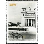 Vác,  a Székesegyház kerékpárral, bicikli, jármű, közlekedés, 1930-as évek, Eredeti fotó, papírkép.  