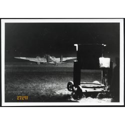   'A Csatorna partján levő repülőteréről indul angol céljai ellen az olsz légihaderő egyik FIAT BR.20. nehéz bombázógépe', katona, 2. világháború, 1940, 1940-es évek, Eredeti nagyobb méretű LUCE fotó, p