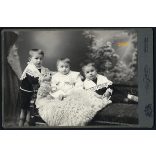 Kiss műterem, Késmárk, Felvidék, gyerekek, testvérek gyönyörű ruhában, portré, 1880-as évek, Eredeti kabinetfotó.  
