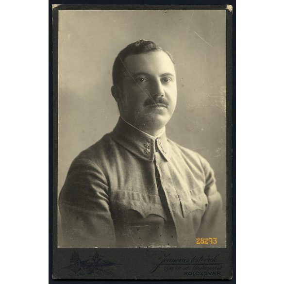 Joánovics testvérek műterme, Kolozsvár, Erdély, magyar katonatiszt portréja, egyenruha, 1900-as évek, Eredeti nagyméretű kabinetfotó.   