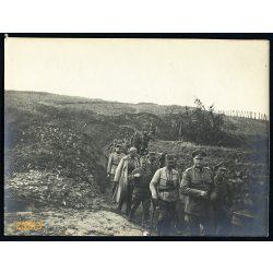   Georg von der Marwitz német tábornok szemlézi a védvonalat magyar-K.u.K. főtisztekkel, egyenruha, Burkaczy, 1916 , keleti hadszíntér, Eredeti fotó, papírkép. 