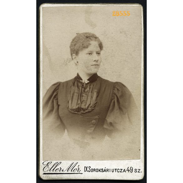 Eller Mór műterme, Lisztl Ilona, elegáns hölgy portréja, Budapest, 1890-es évek, Eredeti kisebb méretű CDV, vizitkártya fotó.   