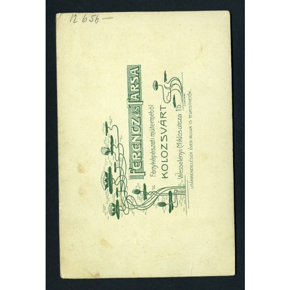 Ferencz és Társa műterem, Kolozsvár, Erdély, testvérek, elegáns gyerekek kézen fogva, különös kellékek, portré, 1890-es évek, Eredeti kabinetfotó.   