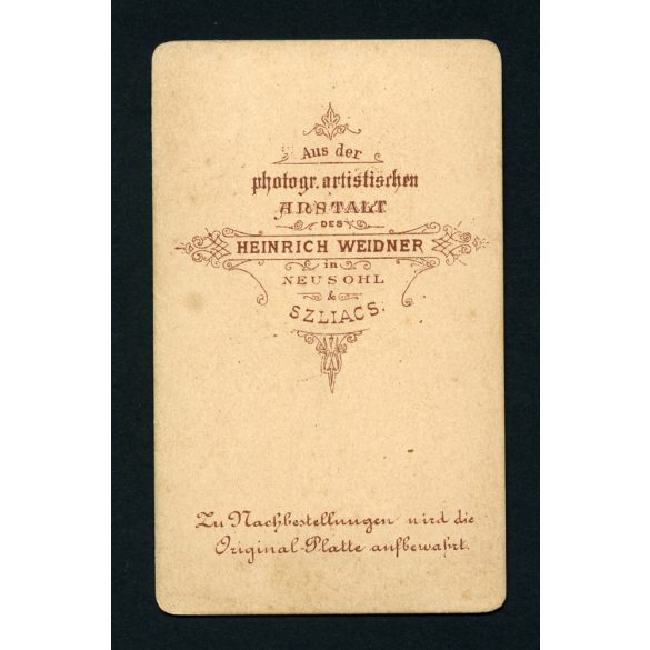 Weidner műterem, Szliacs (Szilács), Felvidék, elegáns nő portréja, 1870-es évek, Eredeti CDV, vizitkártya fotó.  