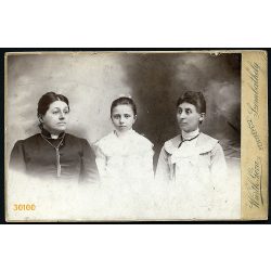   Würth műterem, Szombathely, elegáns hölgyek, lány portréja, 1906., 1900-as évek, Eredeti kabinetfotó.  