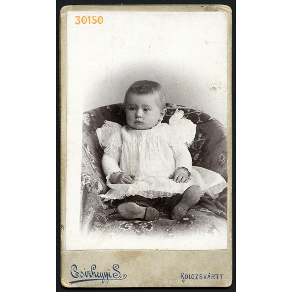 Csizhegyi műterem, Kolozsvár, Erdély, kislány elegáns ruhában, 'Ilonka 2 éves koráb1, 1890-es évek, Eredeti CDV, vizitkártya fotó.  