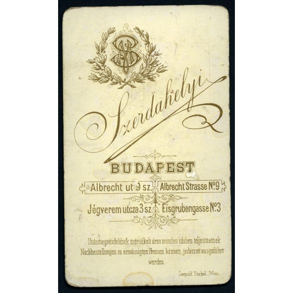 Szerdahelyi műterem, Budapest, magyar katona egyenruhában, bajusz,  1880-as évek, Eredeti CDV, vizitkártya.  