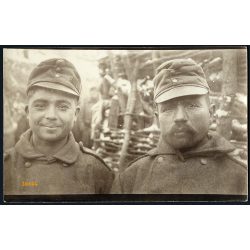   Magyar katonák a lövészárokban, egyenruha, 1. világháború, 1910-es évek, Eredeti fotó, papírkép.   