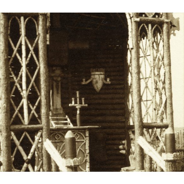 Magyar katonák 'tábori kápolnája' valahol a keleti fronton, 1. világháború, 1910-es évek. Eredeti fotó, papírkép.  