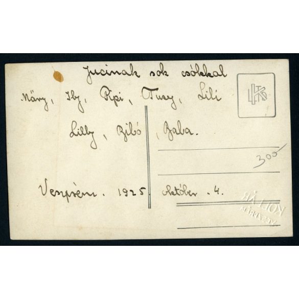 Kollár műterem, Veszprém, iskolás lányok matrózblúzban, copf, csoport, 1925, 1920-as évek. Eredeti fotó, papírkép, hátulján a lányok keresztneveivel.