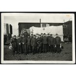 Rába Botond, magyar katonák egyenruhában, gépkocsi, teherautó, 2. világháború, autó, jármű, közlekedés, Szovjetunió, 1944, 1940-es évek. Eredeti fotó, papírkép.   