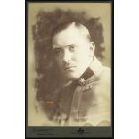 Nagyobb méret, Ganz műterem, Budapest, magyar katona egyenruhában, portré, 1. világháború, 1910-es évek, Eredeti nagyméretű (!) kabinetfotó.   