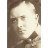 Nagyobb méret, Ganz műterem, Budapest, magyar katona egyenruhában, portré, 1. világháború, 1910-es évek, Eredeti nagyméretű (!) kabinetfotó.   