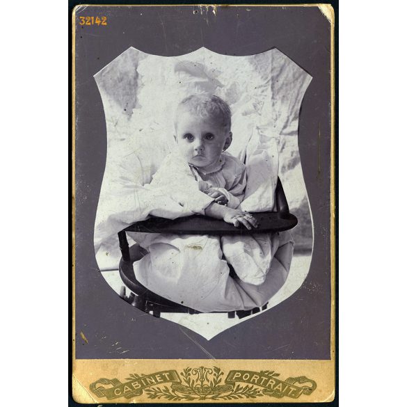 Ismeretlen műterem, Szapáryliget, Erdély, kislány, Scháger Málika (Amália),  portréja, gyerek, Arad megye, helytörténet, 1903, 1900-as évek, Eredeti, hátoldalon szignózott kabinetfotó.  