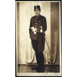 Szentes műterem, Budapest, magyar katonatiszt portréja, egyenruha, kard, 1930-as évek, Eredeti fotó, papírkép.   