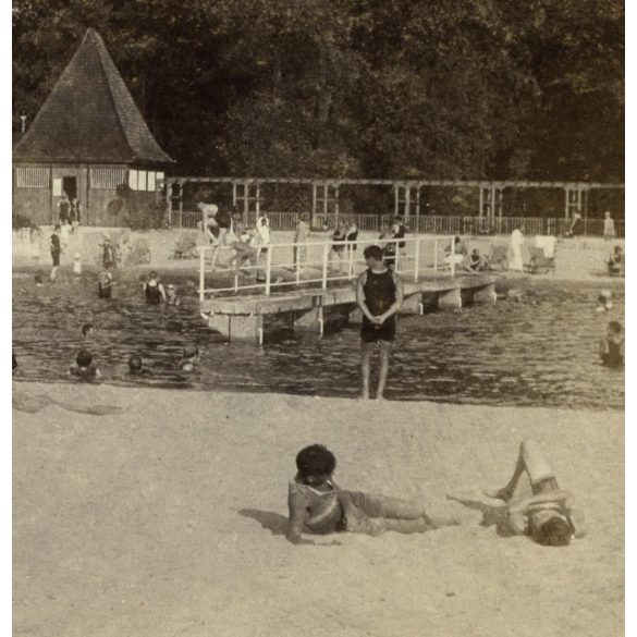 Palatinus strandfürdő megnyitása közeli időben, Budapest, Margit-sziget, fürdőruha, víztorony, helytörténet, 1910-es évek, Eredeti fotó, papírkép. 