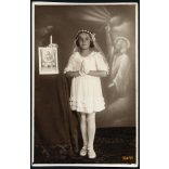 "Edison" műterem, Budapest, elsőáldozó kislány különös háttérrel, ünnep, egyház, vallás, 1930-as évek, Eredeti fotó, papírkép.  