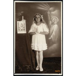   "Edison" műterem, Budapest, elsőáldozó kislány különös háttérrel, ünnep, egyház, vallás, 1930-as évek, Eredeti fotó, papírkép.  