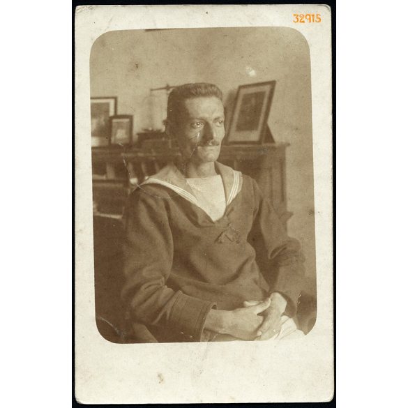 Magyar matróz egyenruhában, 1. világháború, bajusz, Jászberénybe címezve, Jász-Nagykun-Szolnok megye, helytörténet, 1910-es évek, Eredeti képeslap fotó, papírkép.