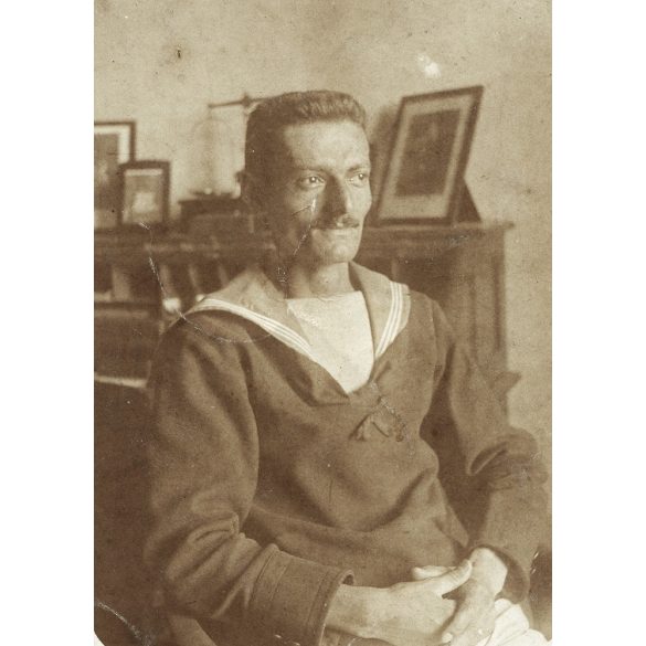 Magyar matróz egyenruhában, 1. világháború, bajusz, Jászberénybe címezve, Jász-Nagykun-Szolnok megye, helytörténet, 1910-es évek, Eredeti képeslap fotó, papírkép.