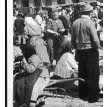 Piac Baján, üzlet, műhely, feliratok, reklám, Bács-Kiskun megye, helytörténet, 1940, 1940-es évek, Eredeti fotó, papírkép.  