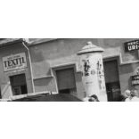 Piac Baján, üzlet, műhely, feliratok, reklám, Bács-Kiskun megye, helytörténet, 1940, 1940-es évek, Eredeti fotó, papírkép.  