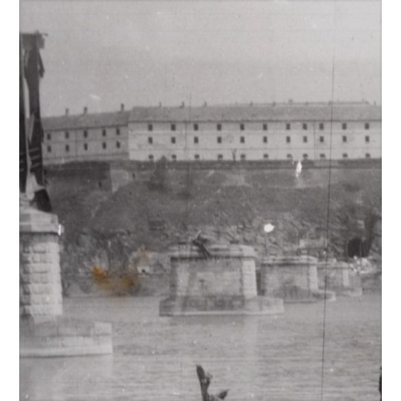 Felrobbantott híd, Újvidék, Vajdaság, Pétervárad, erőd, Duna, 2. világháború, helytörténet, 1941, 1940-es évek, Eredeti fotó, papírkép. 
