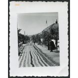 Úrnapi virágszőnyeg, Budaörs, ünnep, falu, helytörténet, vallás, egyház, 1930-as évek, Eredeti fotó, papírkép.   